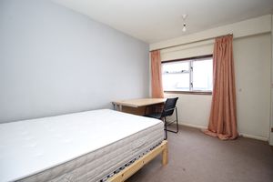 Bedroom- click for photo gallery